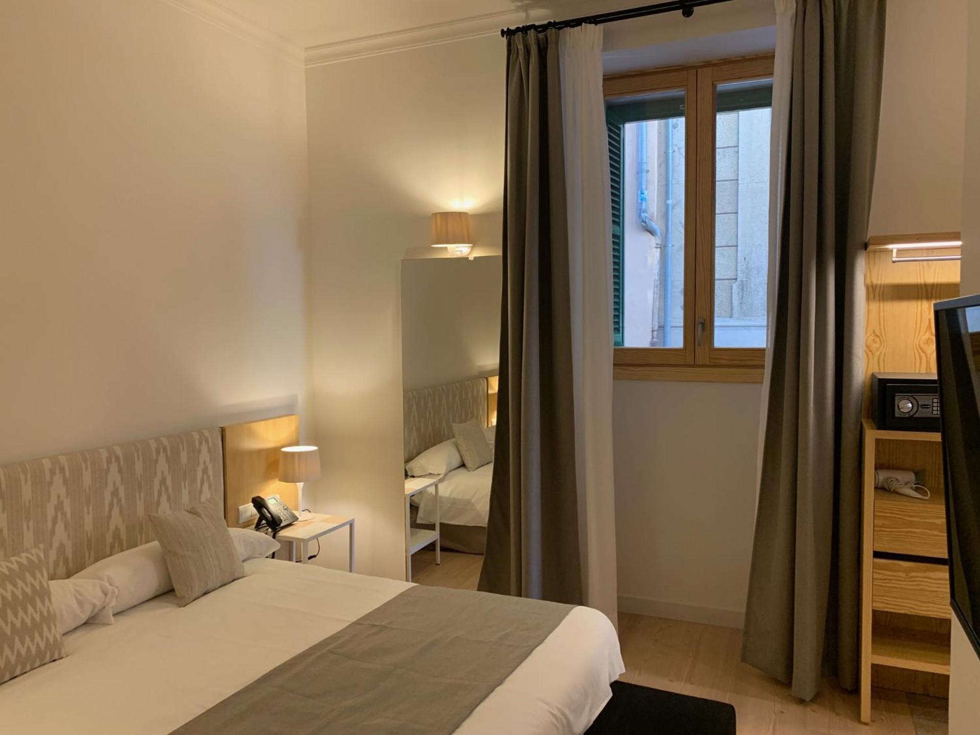 ホテル Soller Center 部屋 写真